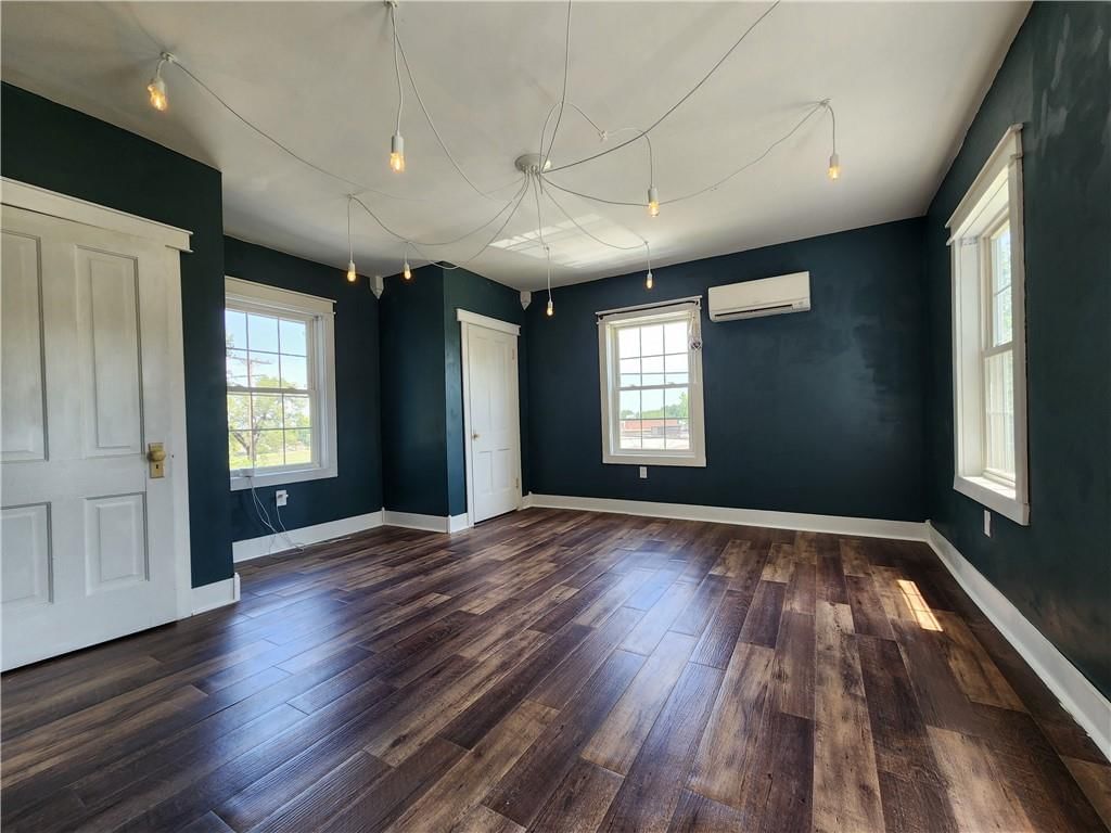 1900 NE 65th Street — photo 16