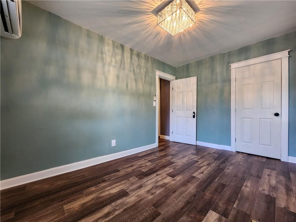 1900 NE 65th Street — photo 18