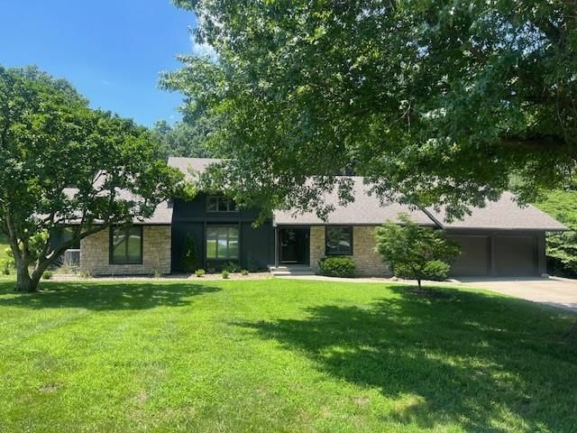 1000 Main Road — photo 1