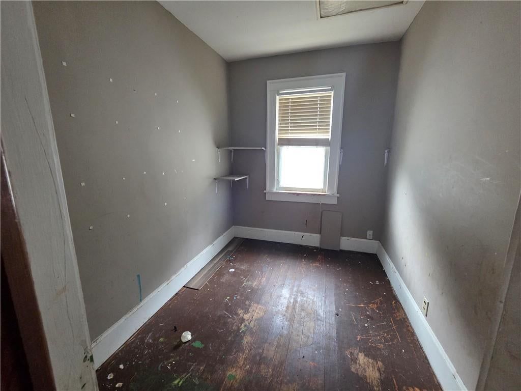 2410 Faraon Street — photo 6
