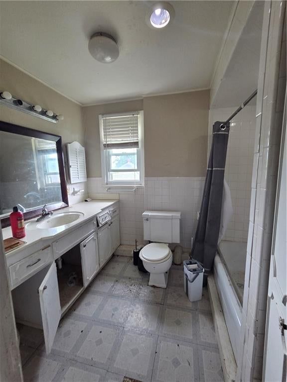 2410 Faraon Street — photo 8