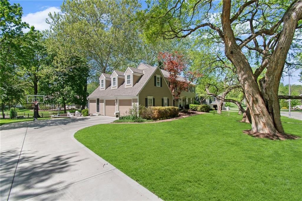 8740 Ensley Lane — photo 2