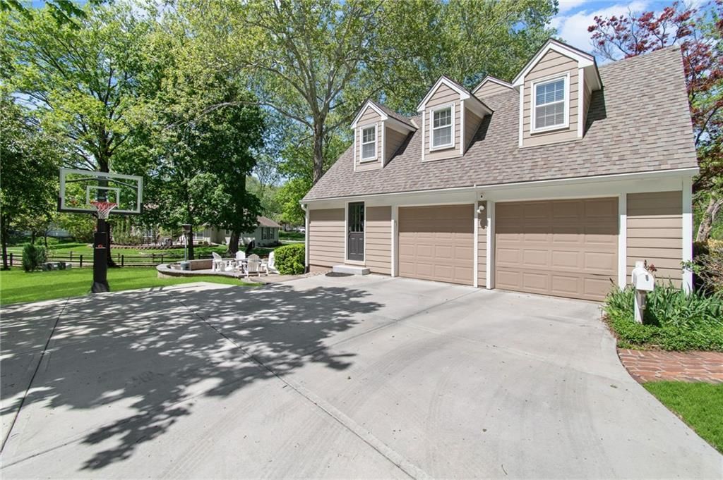 8740 Ensley Lane — photo 3