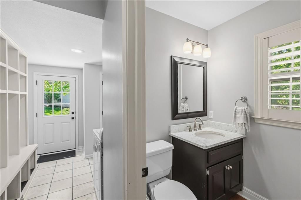 8740 Ensley Lane — photo 18