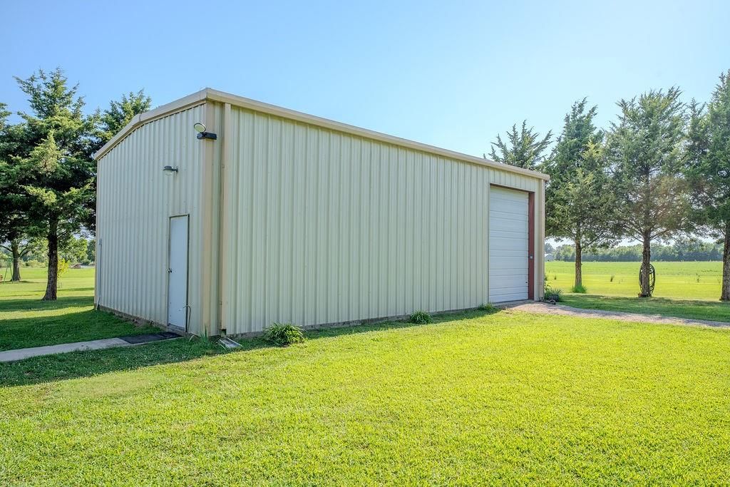 18735 Ford Road — photo 42