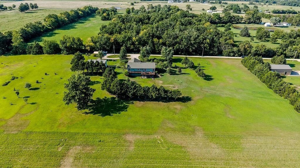 18735 Ford Road — photo 48