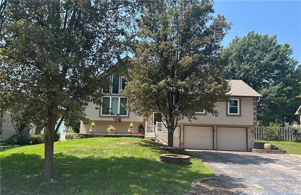 1312 Barnes Drive — photo 1