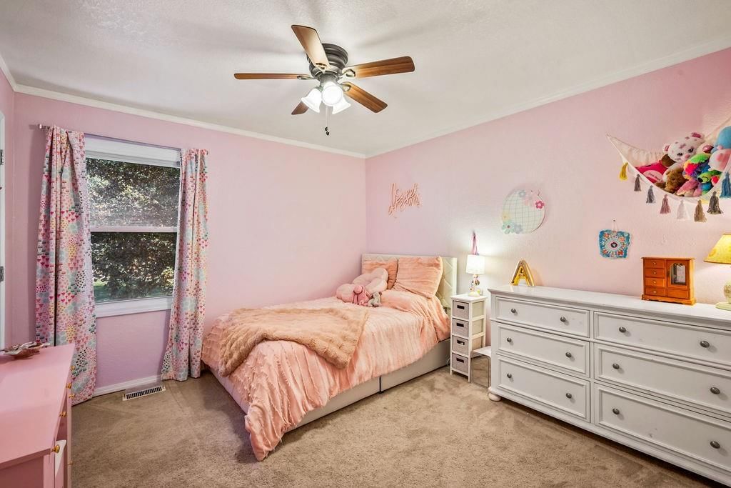 1312 Barnes Drive — photo 12