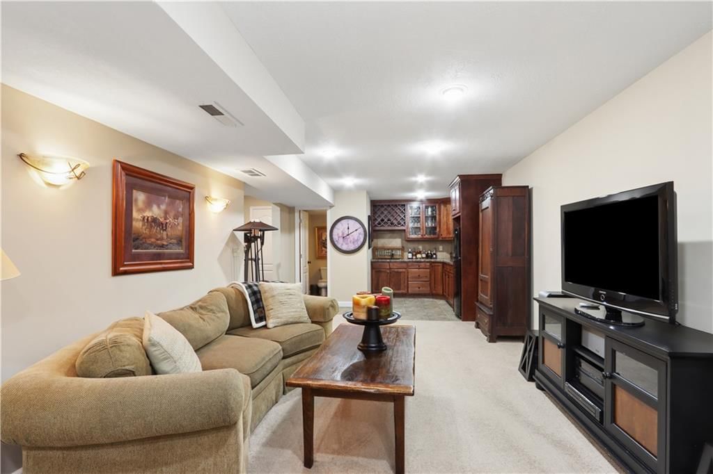 14320 Ballentine Street — photo 26