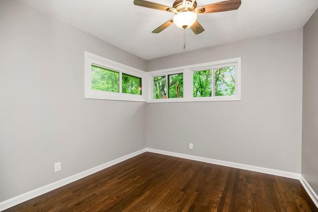 Photo 29 of 39 - 6807 N Walnut Street, Kansas City, MO 64118