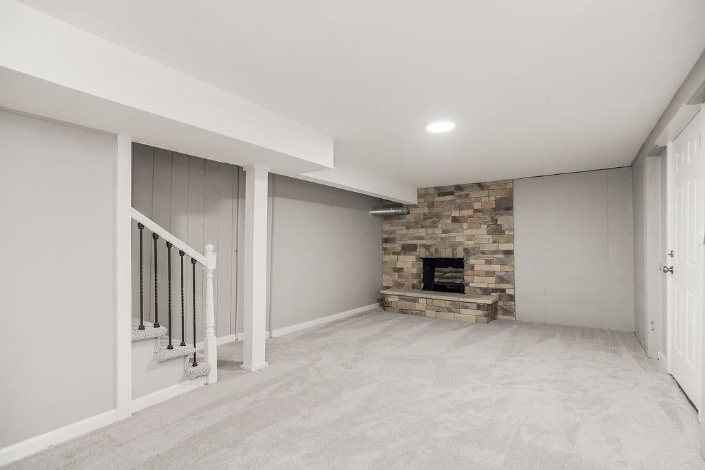 Photo 31 of 39 - 6807 N Walnut Street, Kansas City, MO 64118