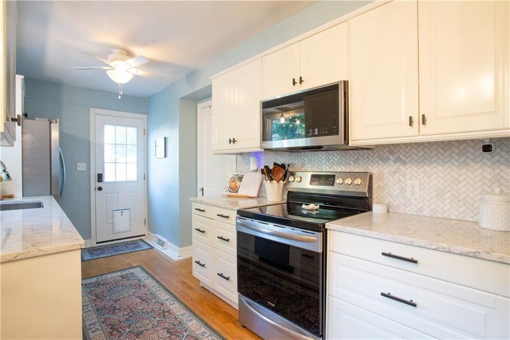 6015 DELMAR Street — photo 12