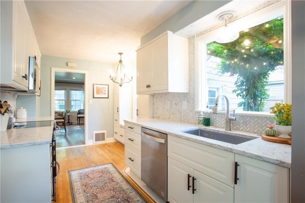 6015 DELMAR Street — photo 13