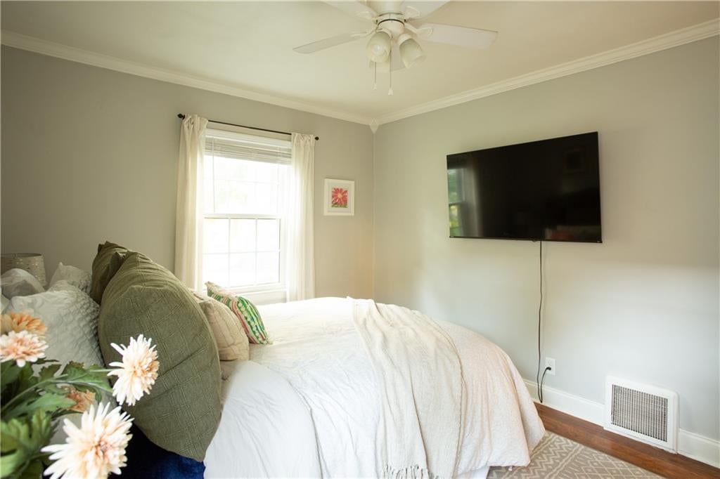 6015 DELMAR Street — photo 26