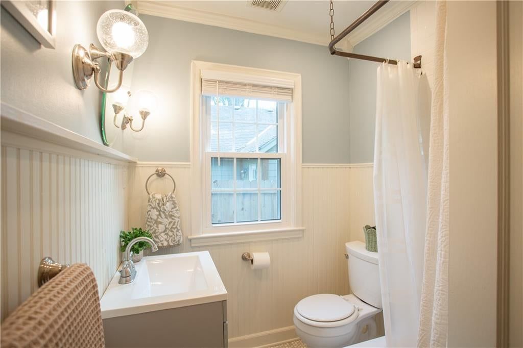 6015 DELMAR Street — photo 27