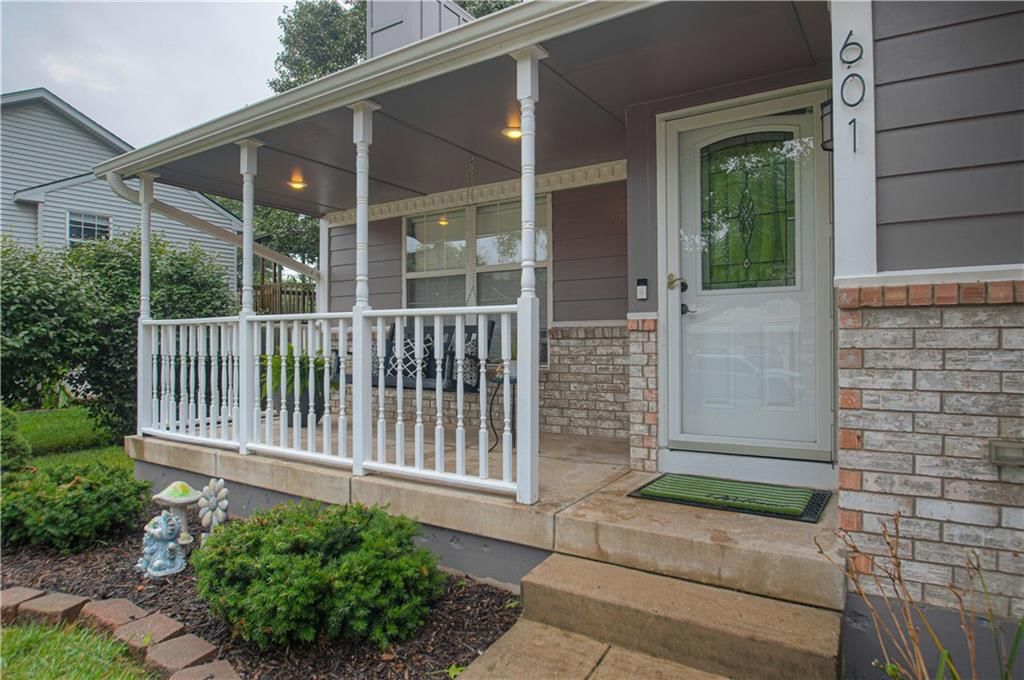 601 Woodson Lane — photo 3