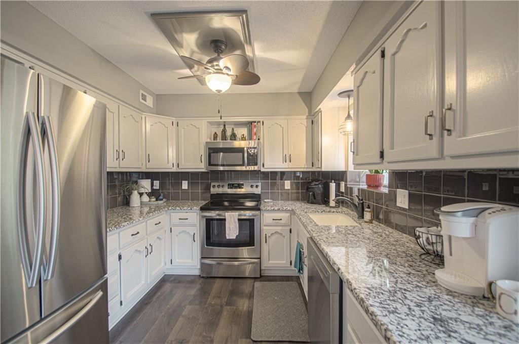 601 Woodson Lane — photo 10