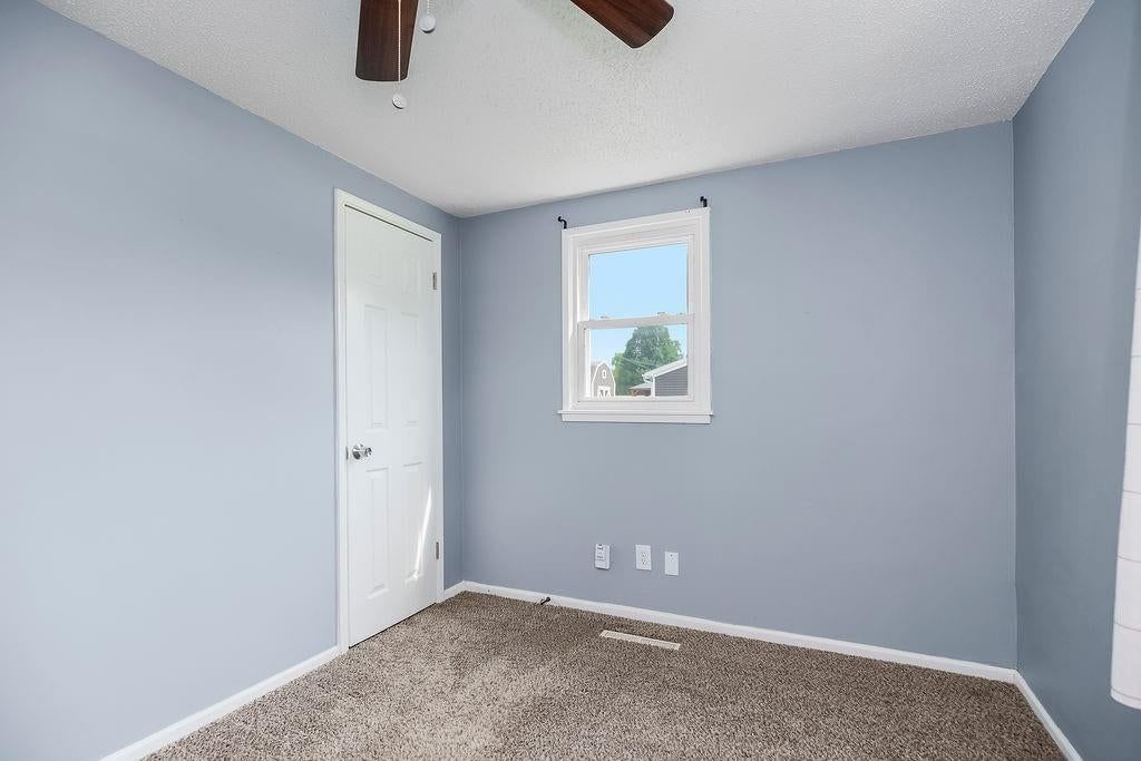 8109 N Summit Street — photo 15