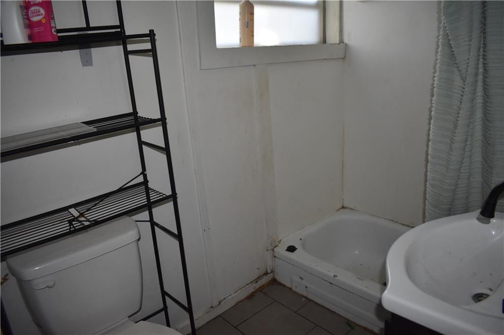 809 Valley Street — photo 7