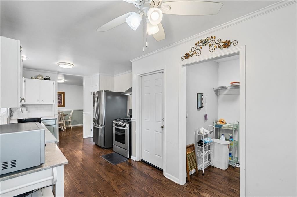 5321 N Richmond Avenue — photo 15