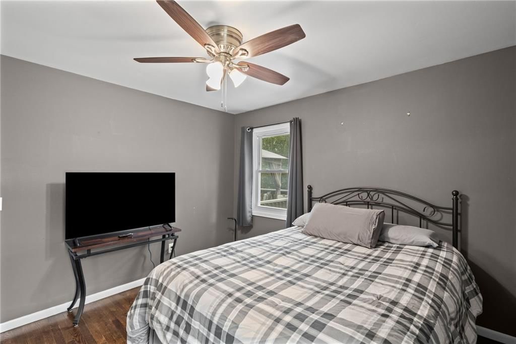 5321 N Richmond Avenue — photo 17