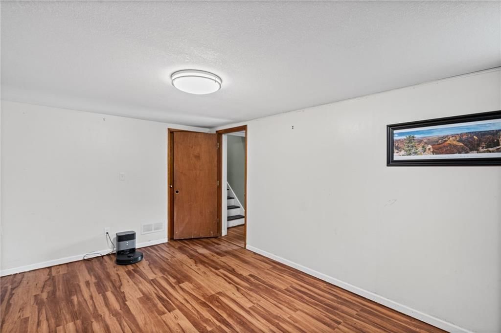 5321 N Richmond Avenue — photo 30