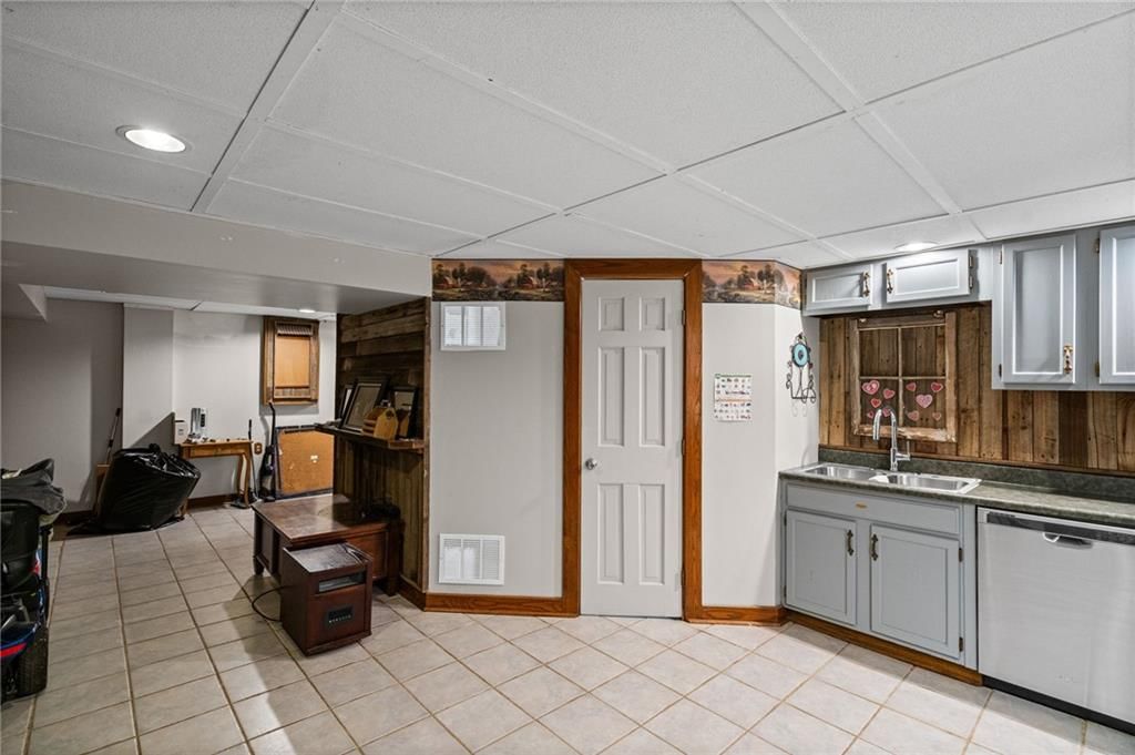 5321 N Richmond Avenue — photo 34