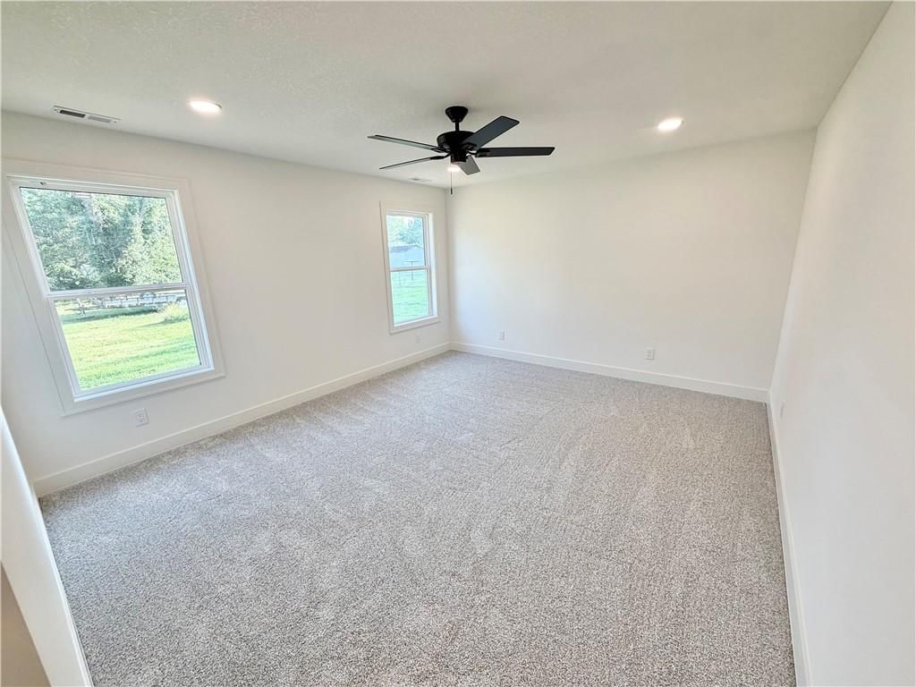 810 N Water Street — photo 17
