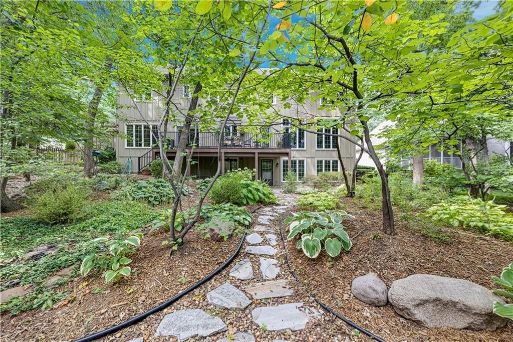13845 Hadley Street — photo 6