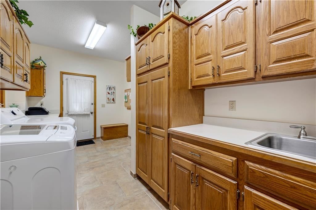 13845 Hadley Street — photo 22