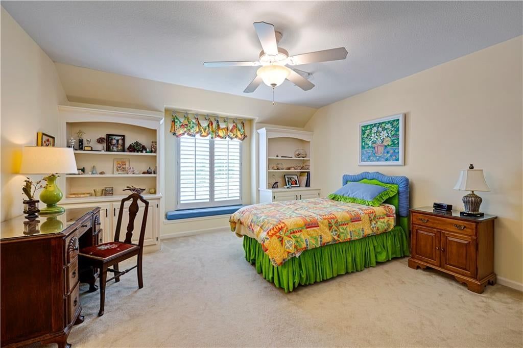 13845 Hadley Street — photo 34