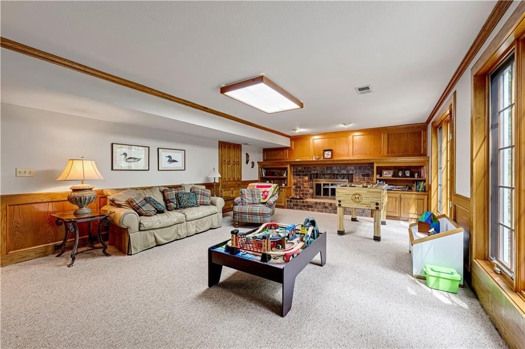 13845 Hadley Street — photo 46
