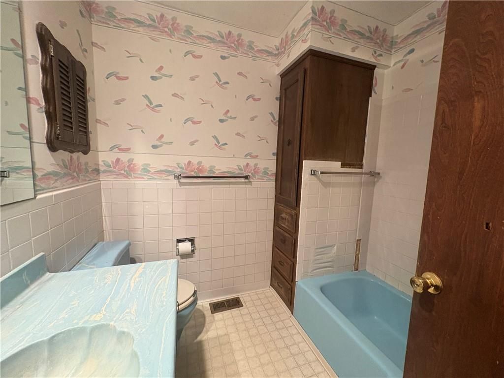 802 S 10th Street — photo 5