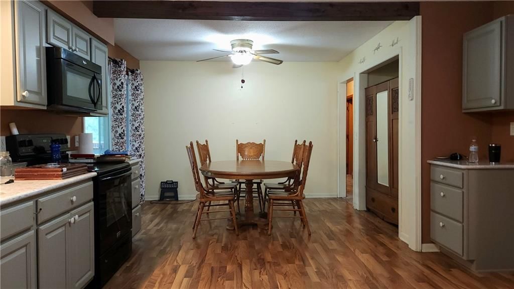 2701 S Maybrook Avenue — photo 13