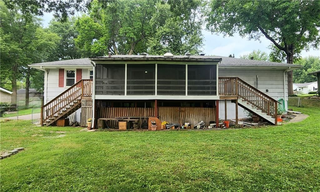 2701 S Maybrook Avenue — photo 42