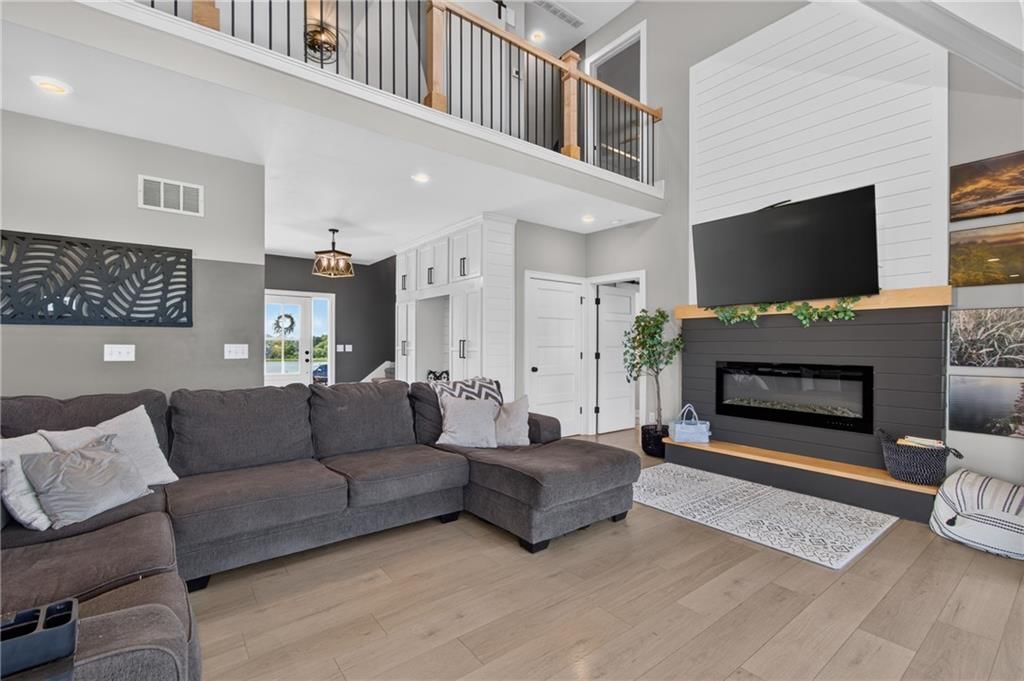 6565 Tucker Drive — photo 10