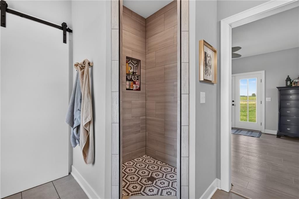 6565 Tucker Drive — photo 27