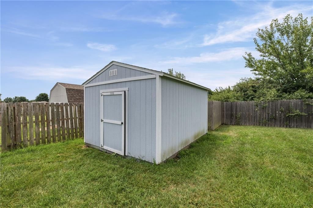 712 S Sunset Lane — photo 36