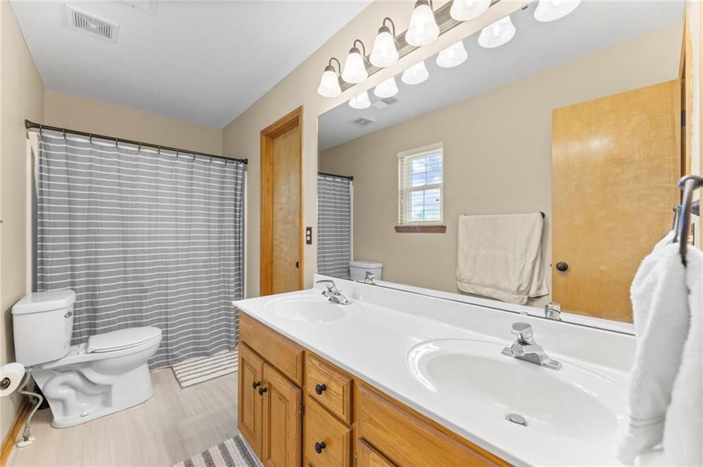 21240 W 226th Street — photo 29