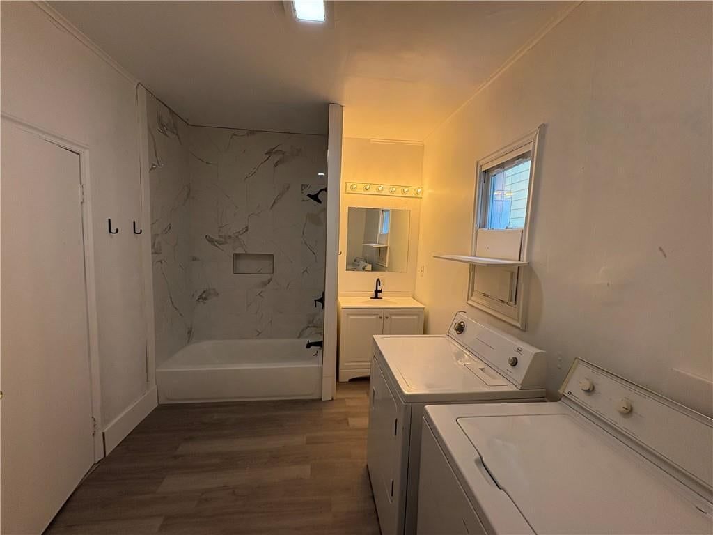 1330 E 55th Street — photo 9