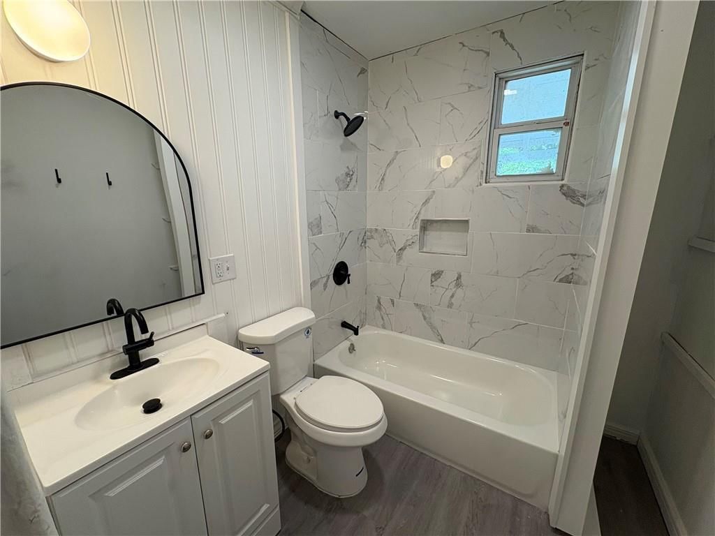 1330 E 55th Street — photo 10
