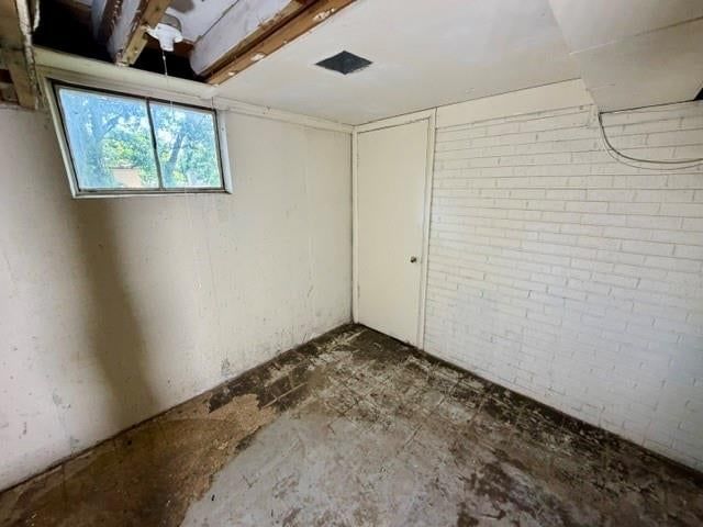 7906 E 93rd Street — photo 20