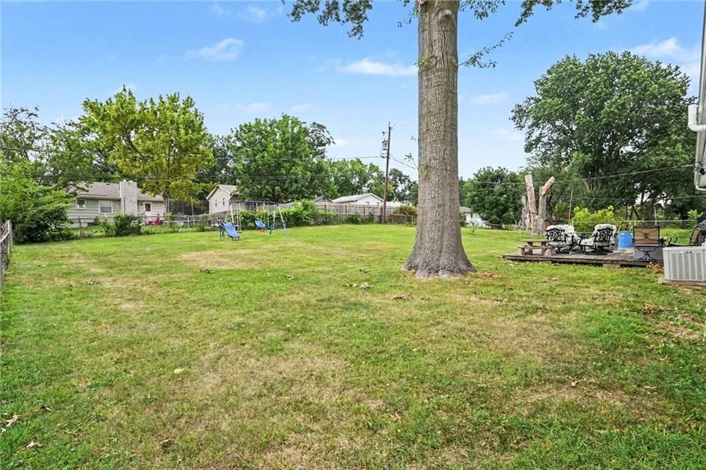 3110 NE 66TH Street — photo 28
