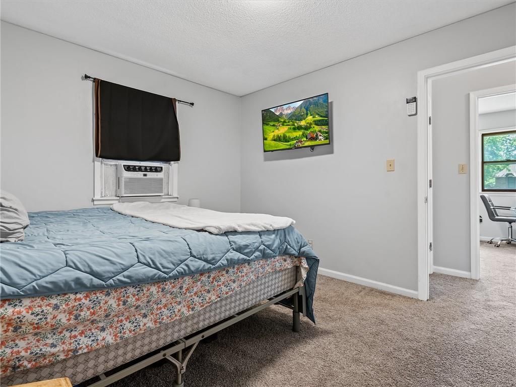 402 Clinton Street — photo 14