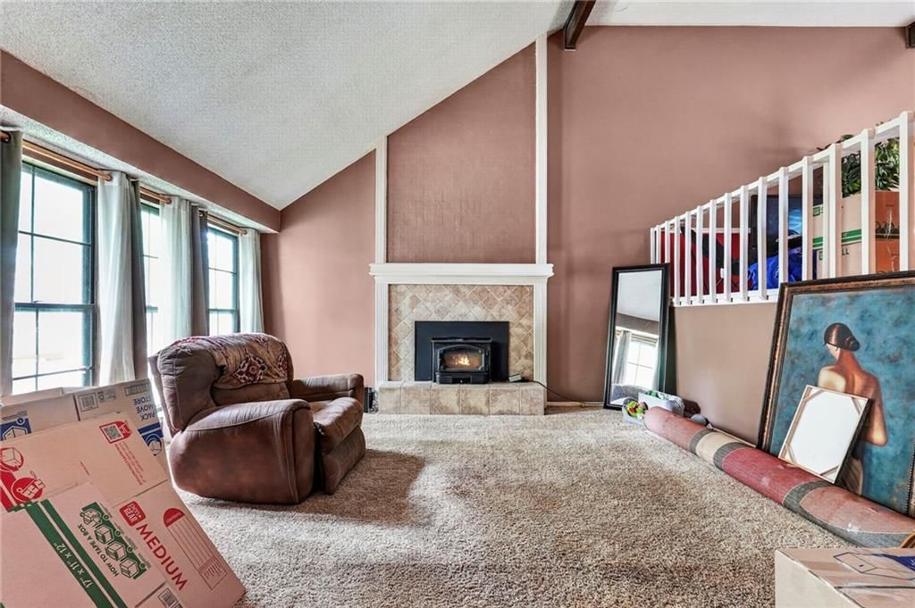 110 E Nelson Circle — photo 4