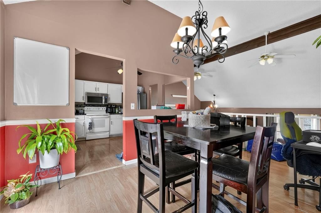 110 E Nelson Circle — photo 12