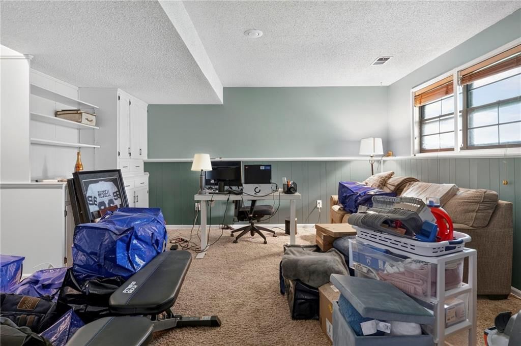 110 E Nelson Circle — photo 19