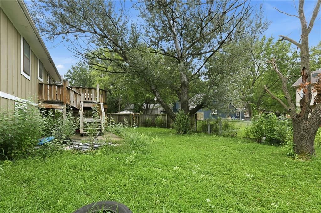 110 E Nelson Circle — photo 25