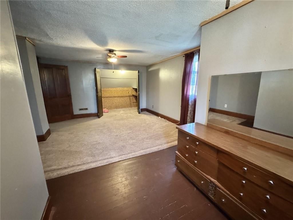 200 S Moulton Street — photo 33