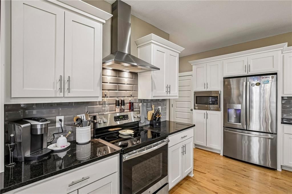 2100 Prairie Creek Drive — photo 12